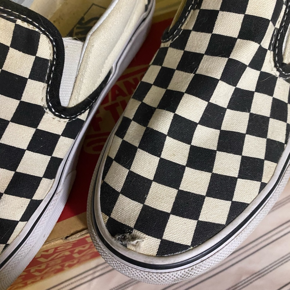 Vans - Picture 4 of 4